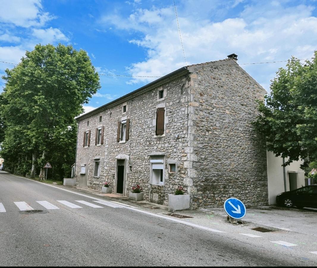 Appartamento Le Cocon De Mila Uzer  Esterno foto